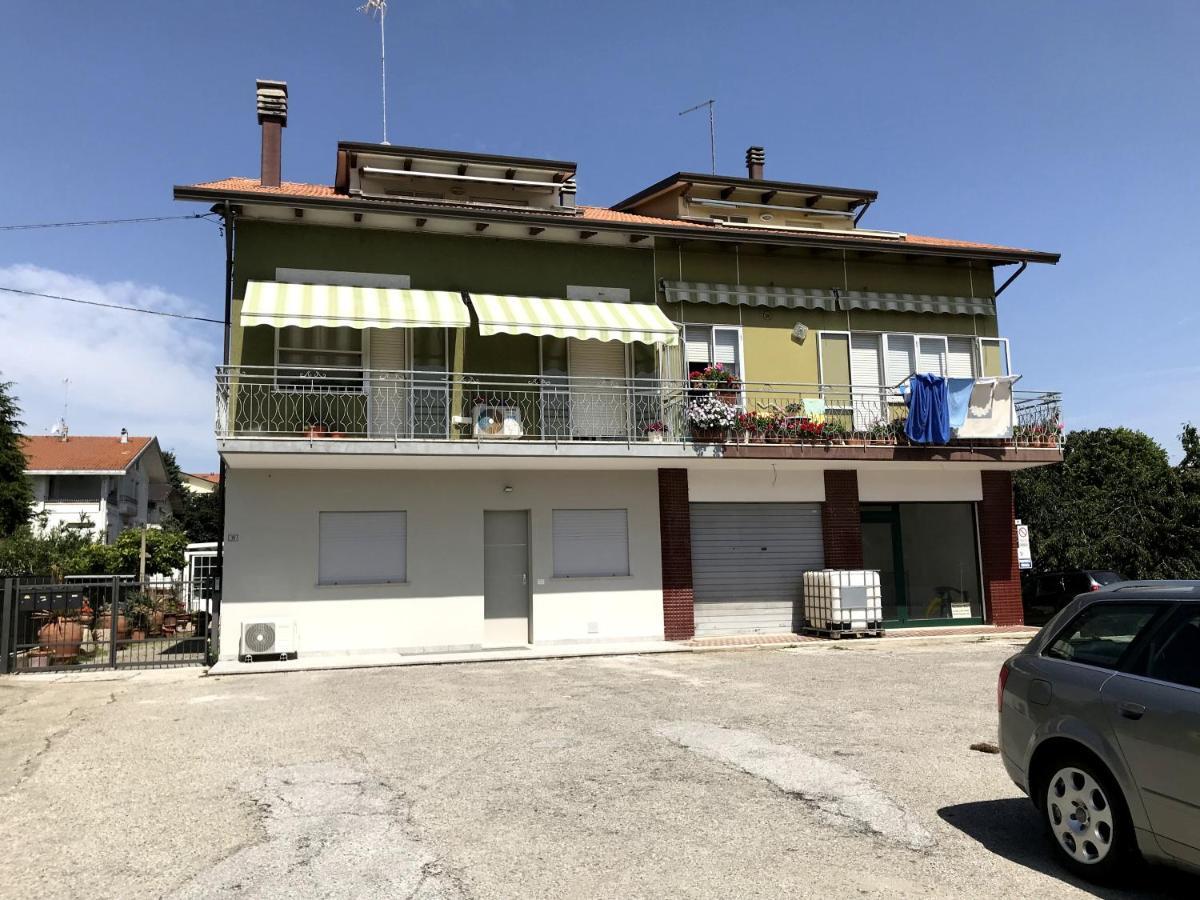 Appartement Bilocale Della Pippi San Clemente à Sant'Andrea in Casale Extérieur photo